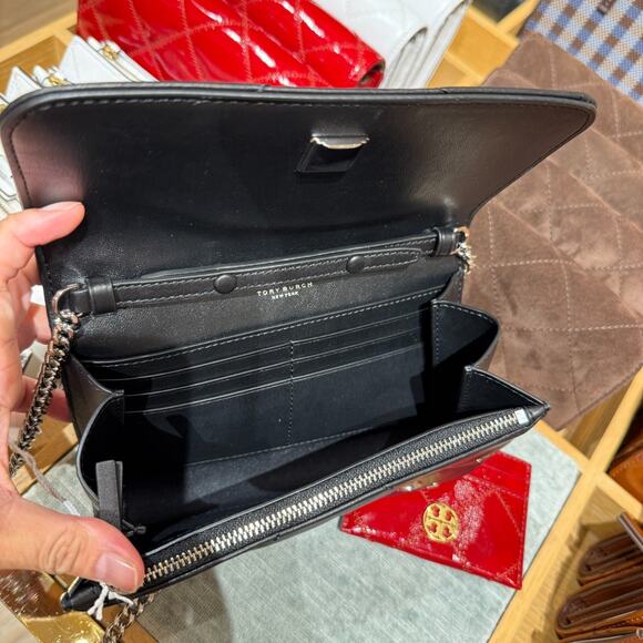 Tory Burch Willa Chain Wallet Crossbody Bag 175973 Black $525 - Picture 5 of 10